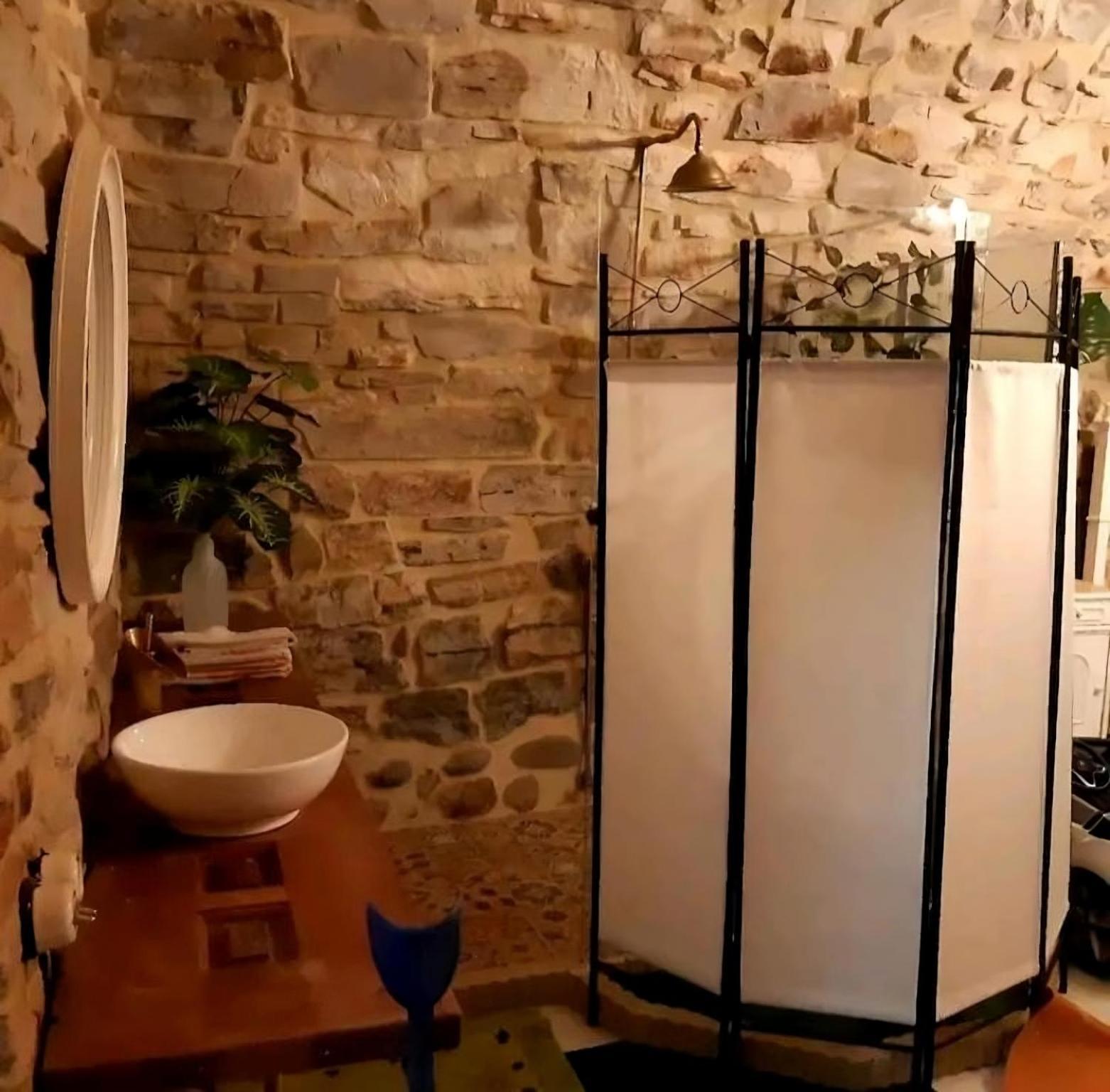 Soggiorno In Una Cantina Antica Del'500, Struttura Privata, Non Albergo Colombaro  Buitenkant foto